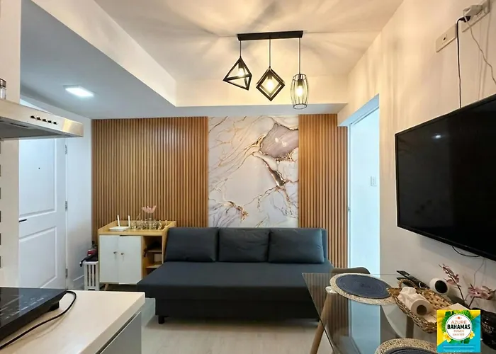Aparthotel The Cozy-corner Staycation Azure Residences 3*