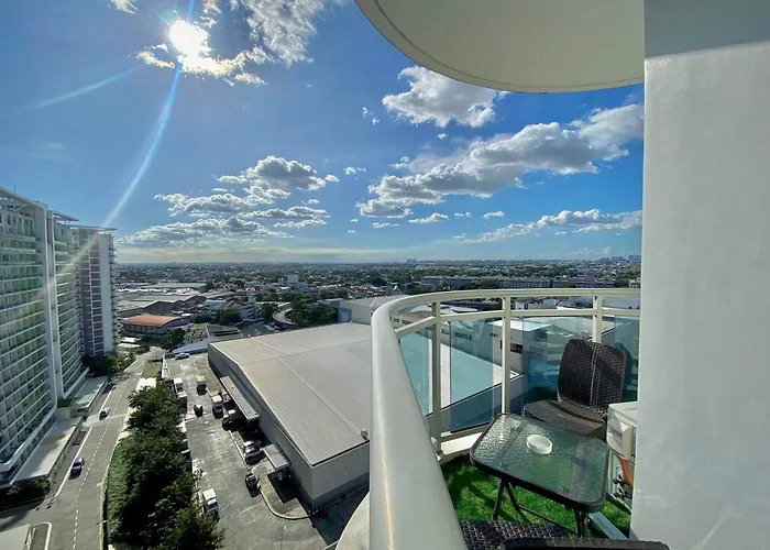The Cozy-corner Staycation Azure Residences