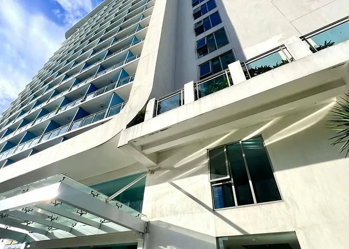 Aparthotel The Cozy-corner Staycation Azure Residences Manila